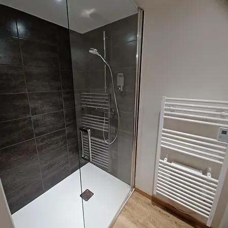 Chez Francine La Cheneviere * Saint-Rémy-de-Chargnat